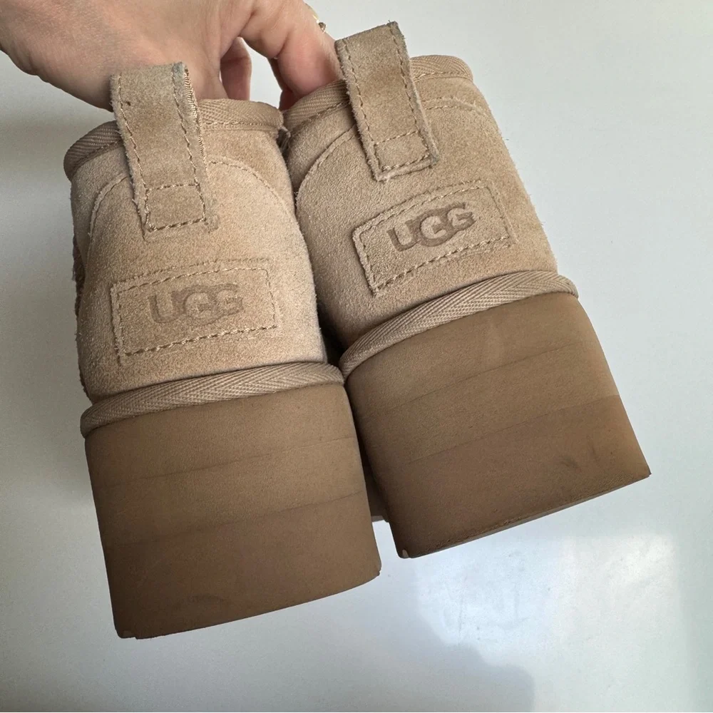 Ugg Classic Ultra Mini Platform